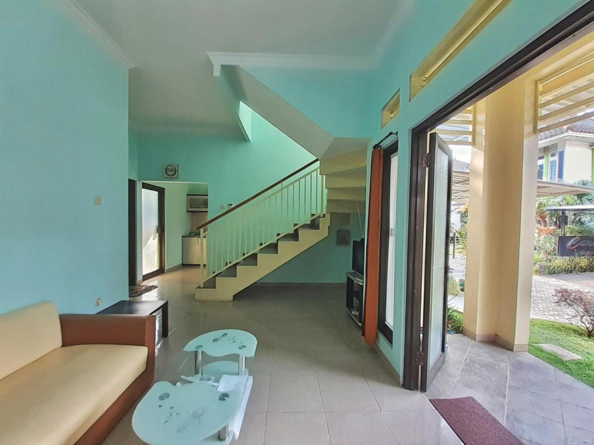 Villa 3 Bedroom Edelweis No. 7 Near Museum Angkut Batu  Zewnętrze zdjęcie